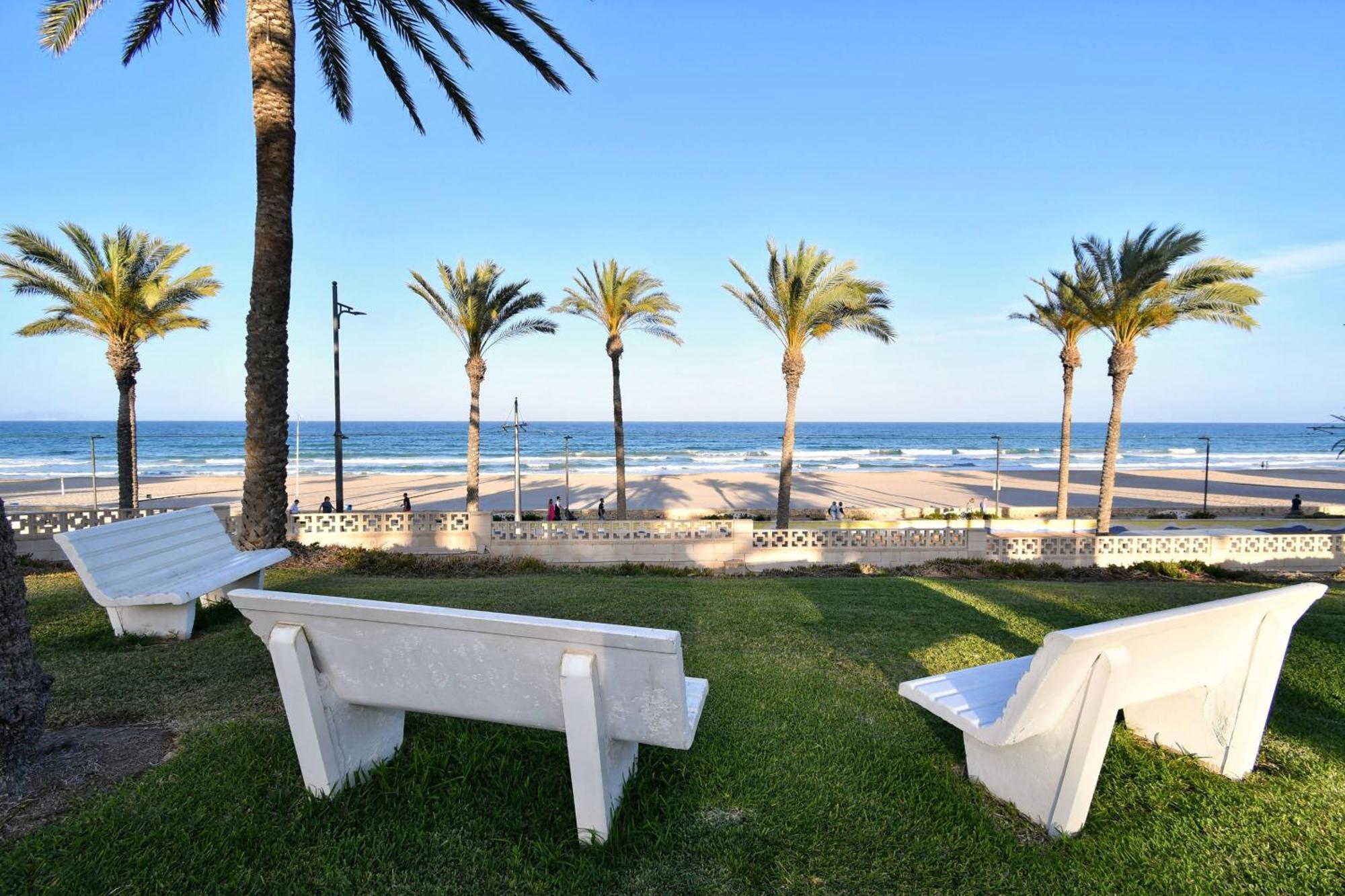 Muchavista Playa Alicante El Campello Luaran gambar